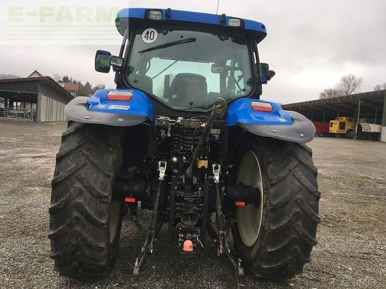 New Holland t 6020 - Traktor: gambar 5 New Holland t 6020 - Traktor: gambar 5