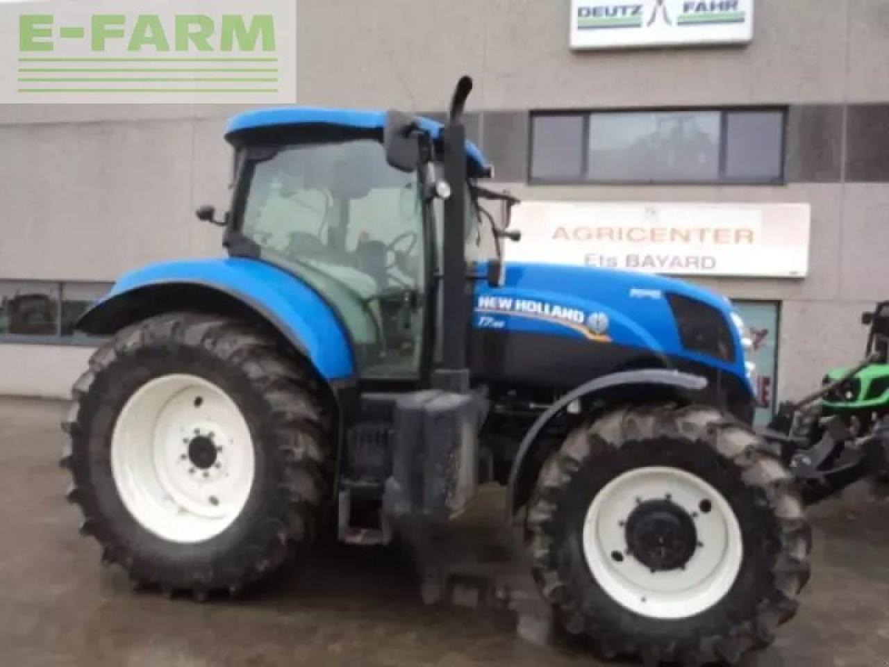 New Holland t 7 - 185 - Traktor: gambar 2 New Holland t 7 - 185 - Traktor: gambar 2