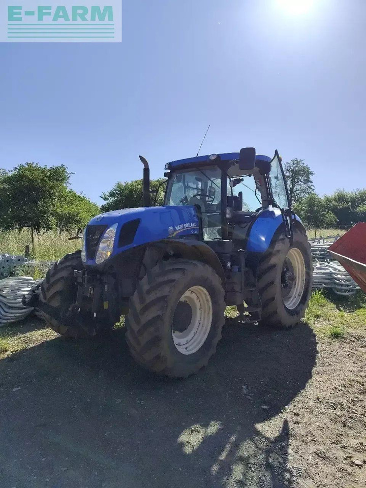 New Holland t 7.250 sw - Traktor: gambar 1 New Holland t 7.250 sw - Traktor: gambar 1