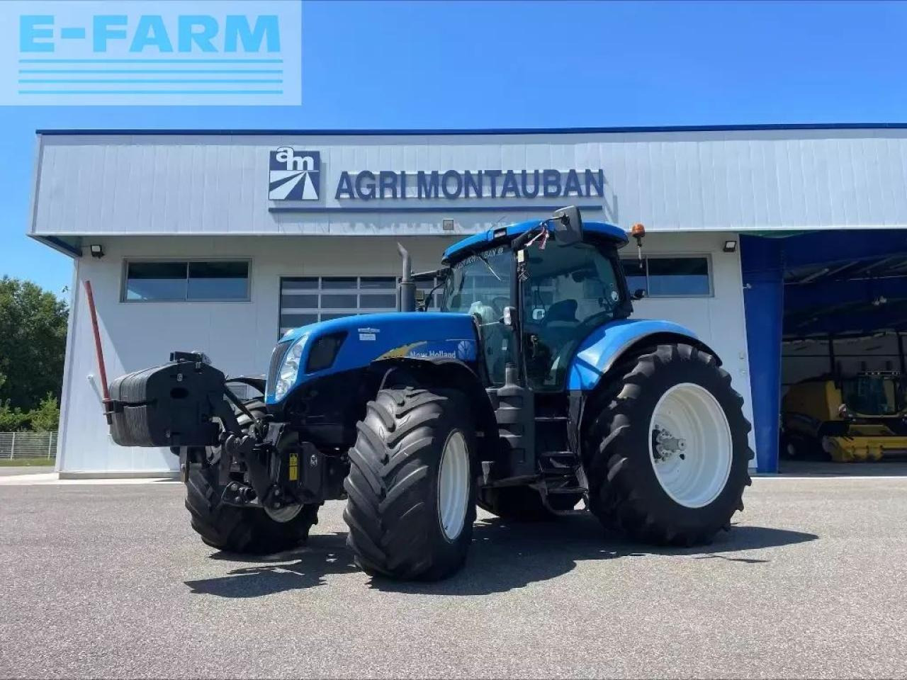 New Holland t 7050 - Traktor: gambar 1 New Holland t 7050 - Traktor: gambar 1
