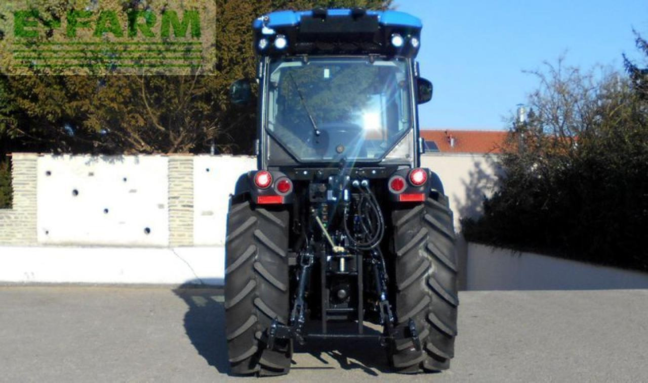 New Holland t4.100 f (stage v) F - Traktor: gambar 5 New Holland t4.100 f (stage v) F - Traktor: gambar 5