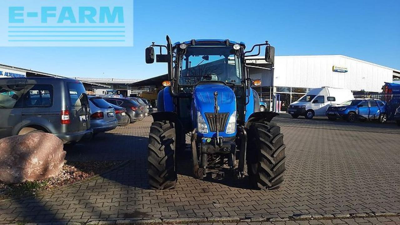 New Holland t4.55 powerstar Powerstar - Traktor: gambar 4 New Holland t4.55 powerstar Powerstar - Traktor: gambar 4