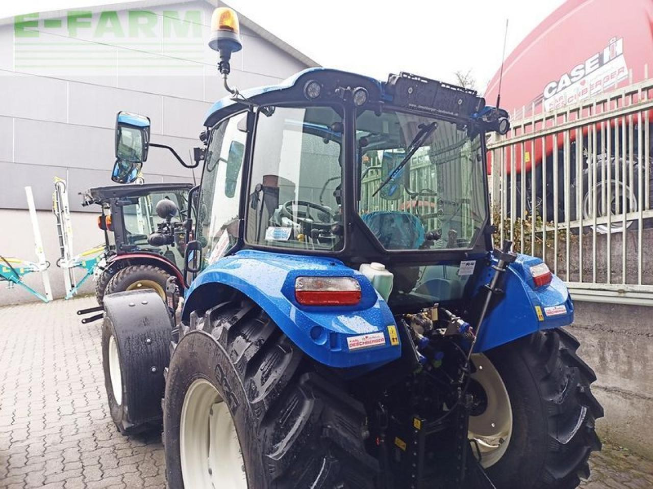 New Holland t4.55 stage v - Traktor: gambar 5 New Holland t4.55 stage v - Traktor: gambar 5
