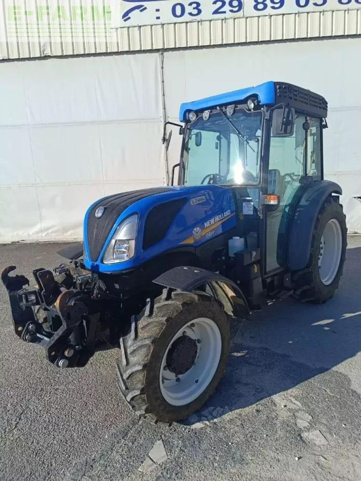 New Holland t4.80 f F - Traktor: gambar 1 New Holland t4.80 f F - Traktor: gambar 1