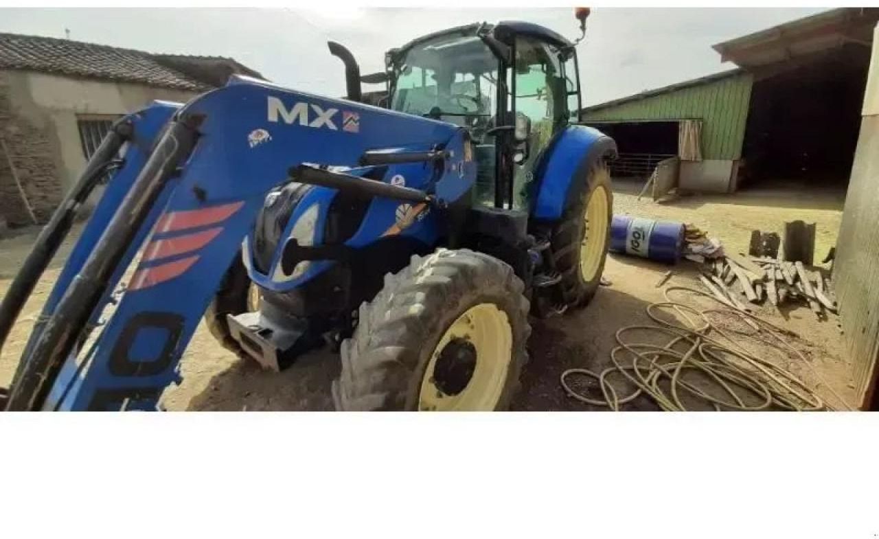 New Holland t5-100ec EC - Traktor: gambar 2 New Holland t5-100ec EC - Traktor: gambar 2
