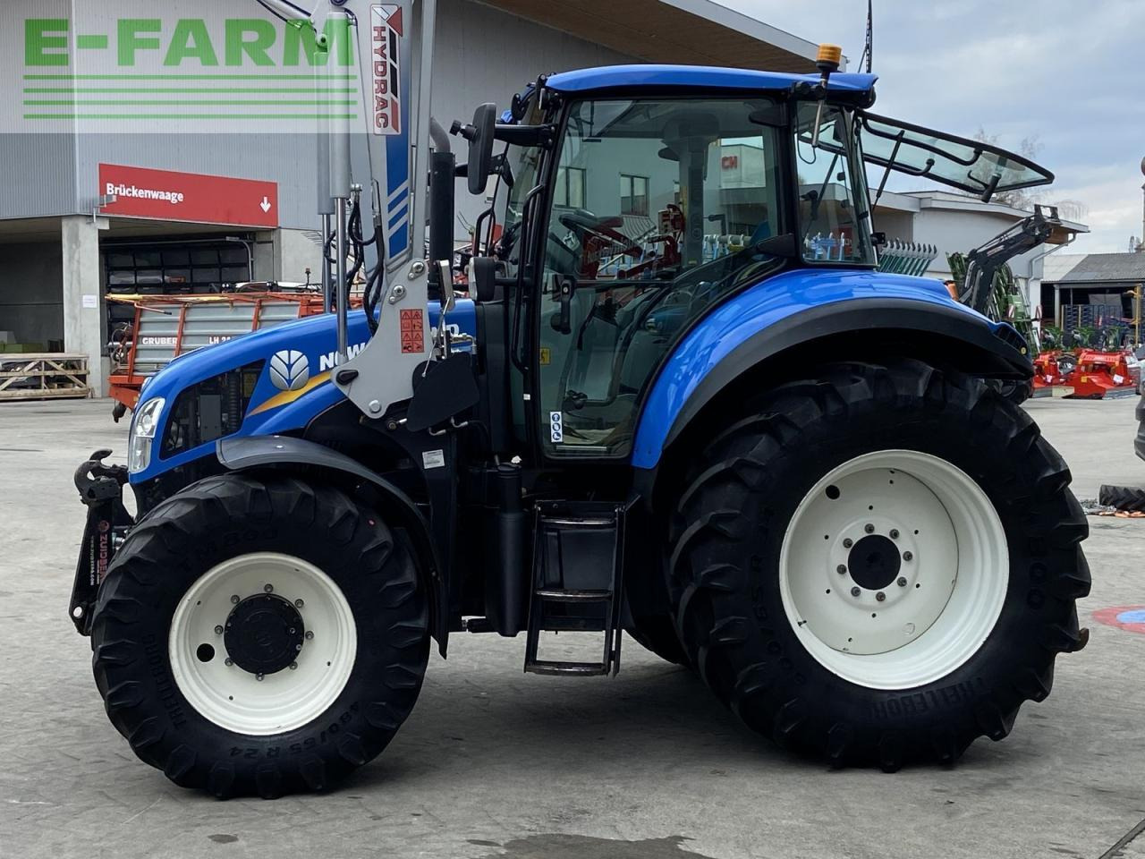 Traktor New Holland t5.105 electro command: gambar 7