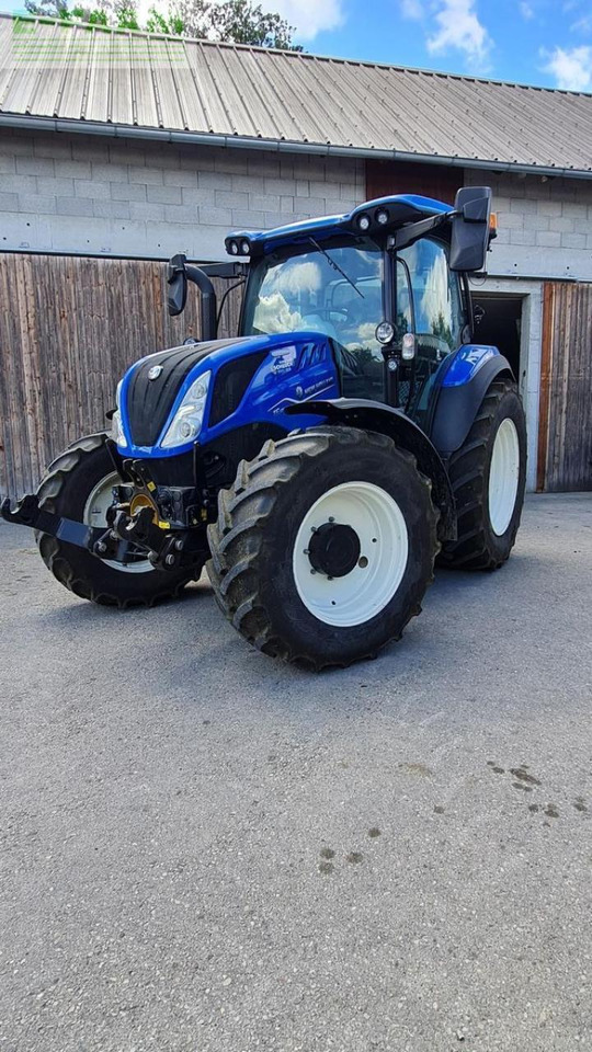 New Holland t5.120 dynamic command (stage v) - Traktor: gambar 2 New Holland t5.120 dynamic command (stage v) - Traktor: gambar 2