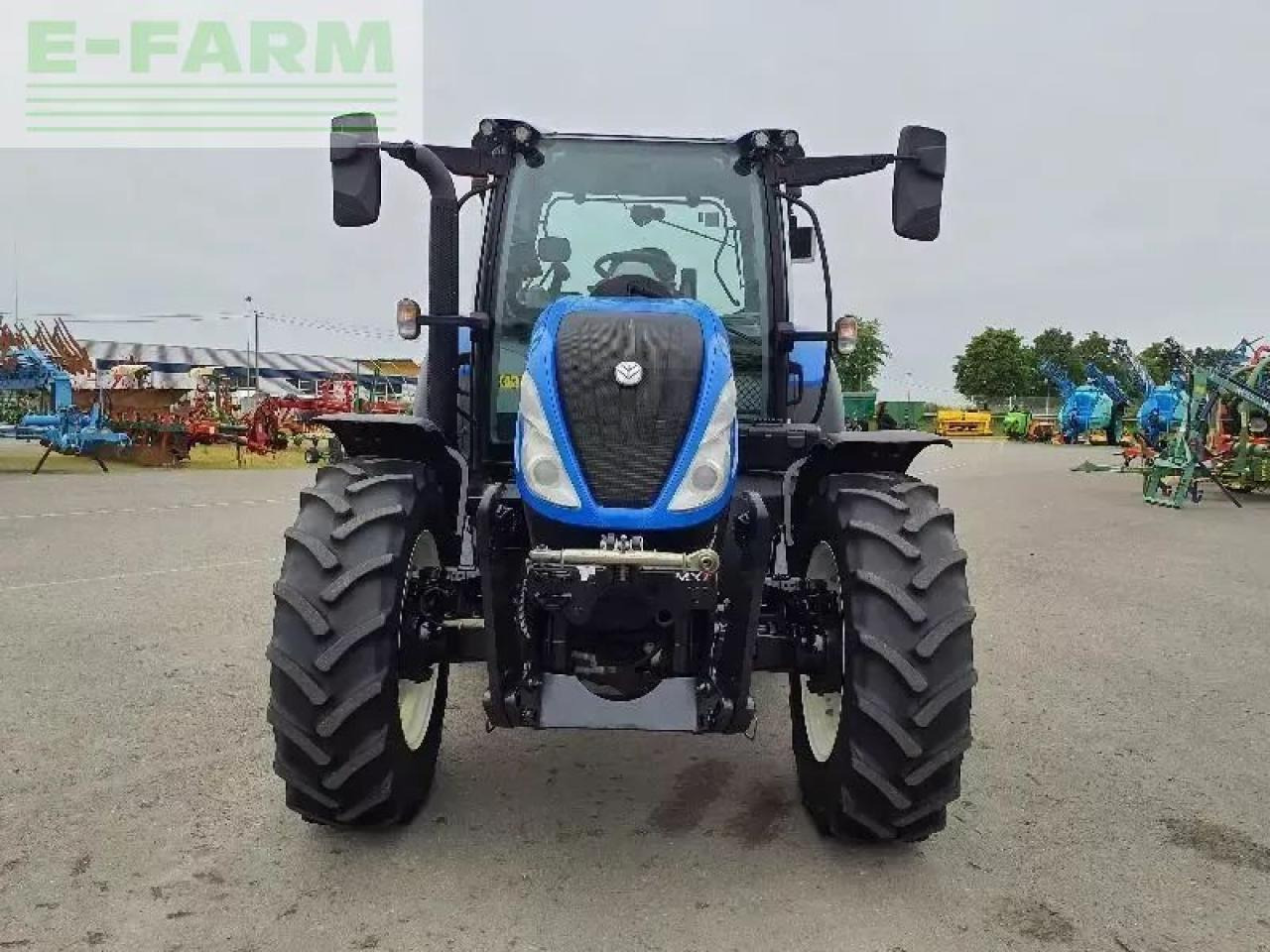 New Holland t5-130ac AC - Traktor: gambar 3 New Holland t5-130ac AC - Traktor: gambar 3