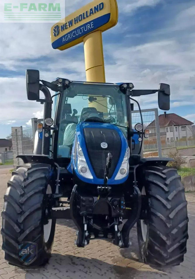 New Holland t5.140dct - Traktor: gambar 1 New Holland t5.140dct - Traktor: gambar 1