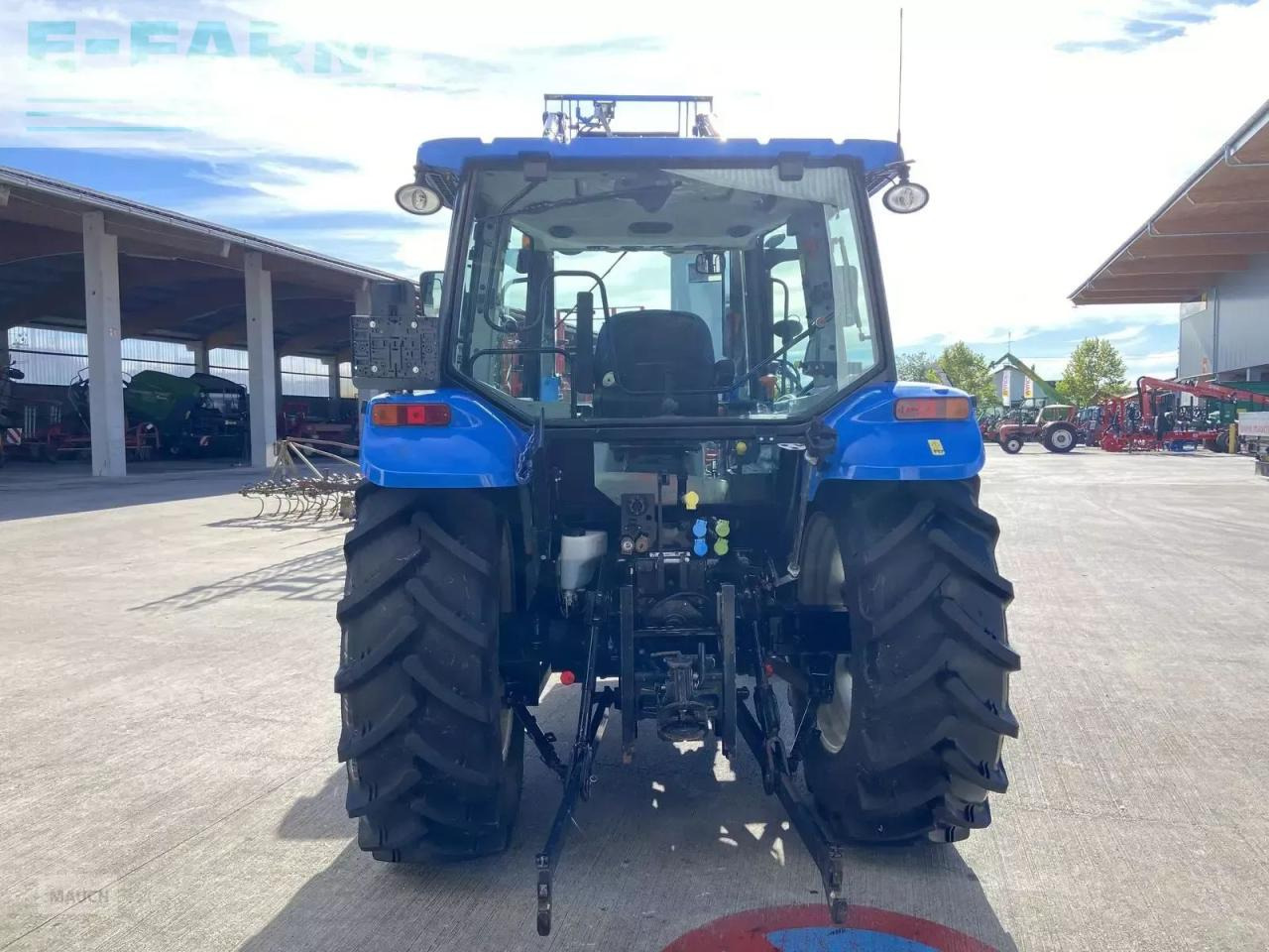 Traktor New Holland t5030: gambar 7