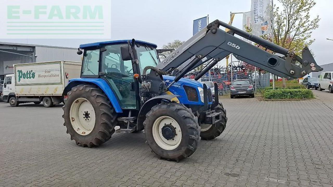 New Holland t5050 - Traktor: gambar 4 New Holland t5050 - Traktor: gambar 4