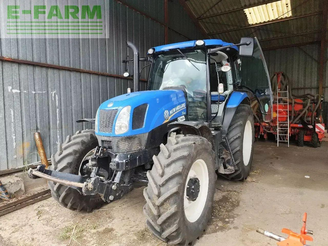 New Holland t6.165 ec - Traktor: gambar 1 New Holland t6.165 ec - Traktor: gambar 1