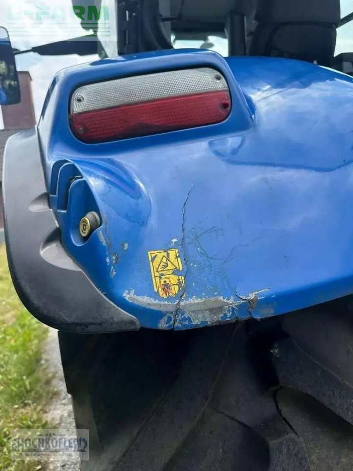 New Holland t6.175 dynamic command (stage v) - Traktor: gambar 4 New Holland t6.175 dynamic command (stage v) - Traktor: gambar 4