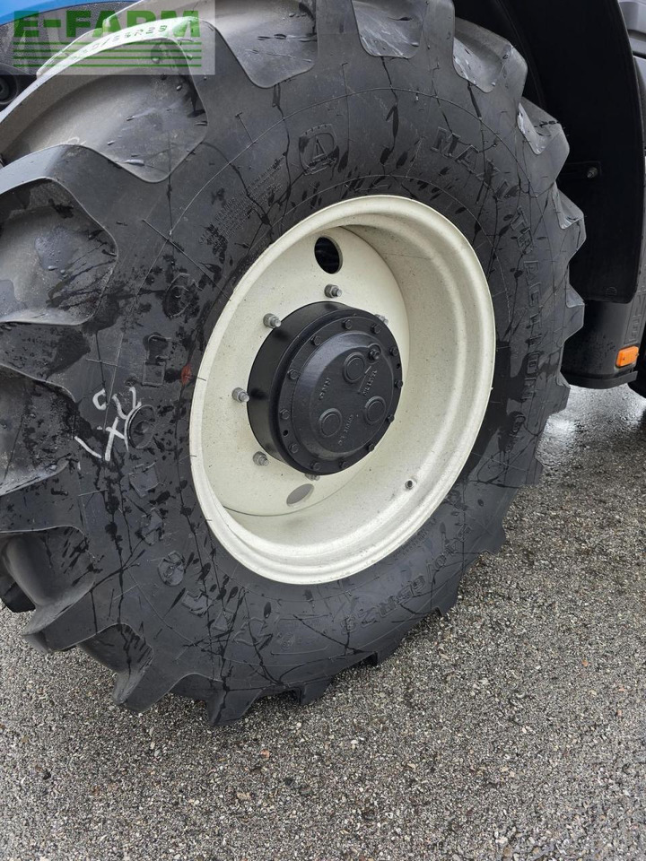 New Holland t6.180 methane power Methane Power - Traktor: gambar 4 New Holland t6.180 methane power Methane Power - Traktor: gambar 4