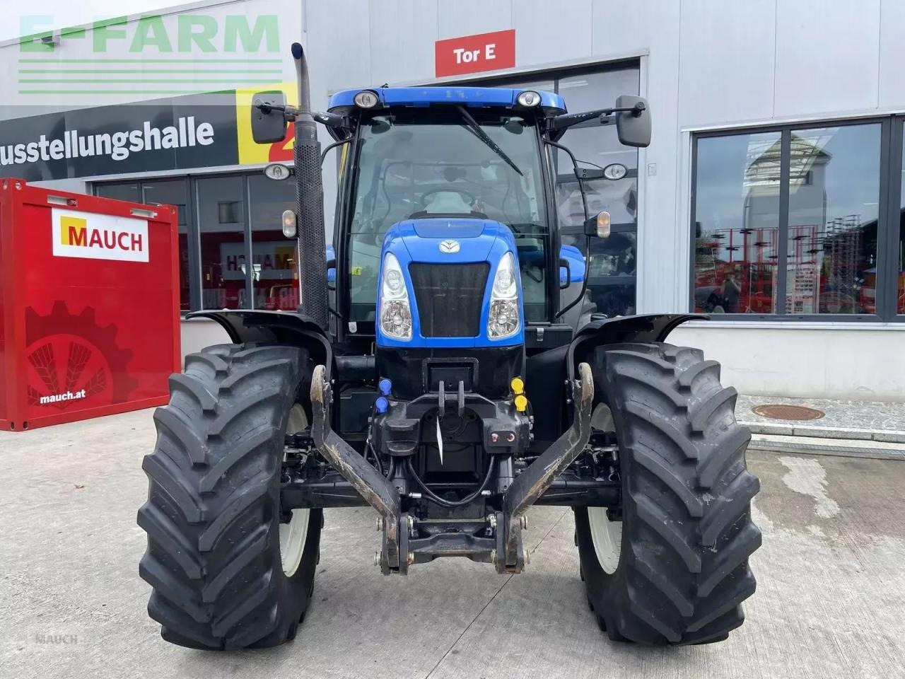 New Holland t6050 elite Elite - Traktor: gambar 2 New Holland t6050 elite Elite - Traktor: gambar 2