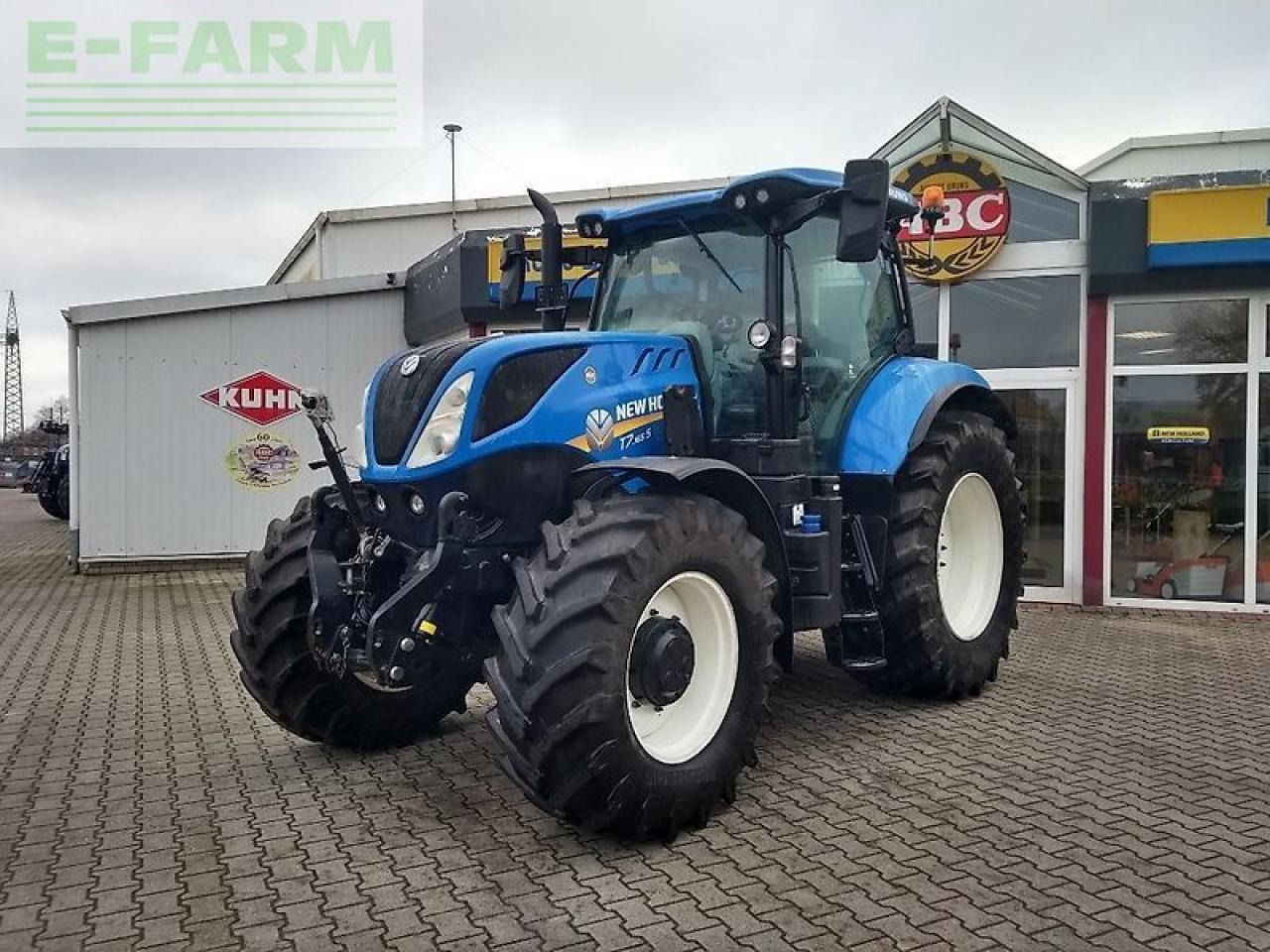 New Holland t7.165 my 18 - Traktor: gambar 1 New Holland t7.165 my 18 - Traktor: gambar 1