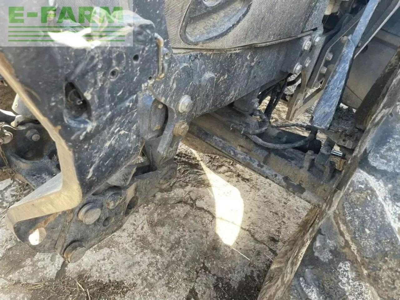 New Holland t7.165 s - Traktor: gambar 2 New Holland t7.165 s - Traktor: gambar 2