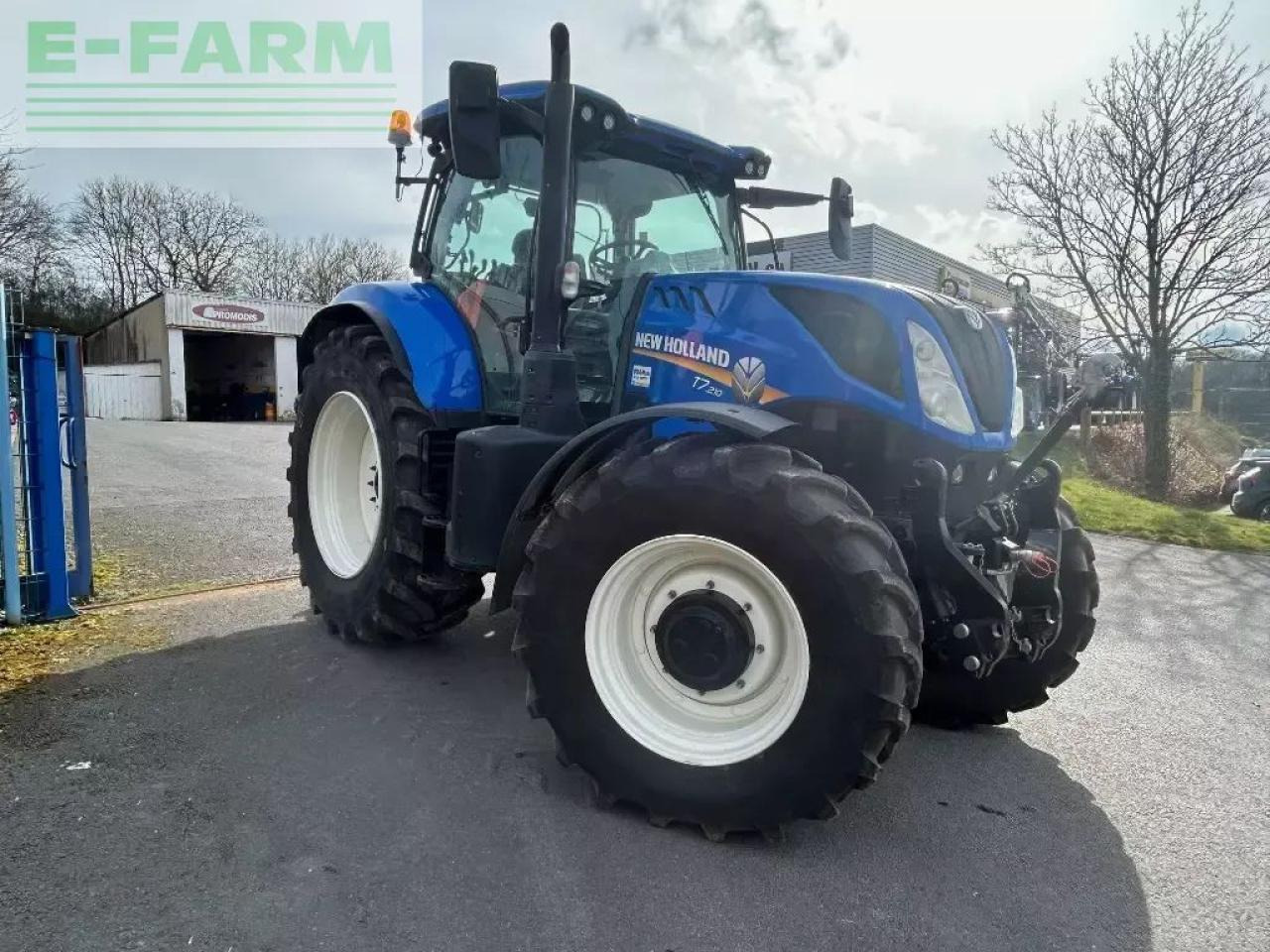 New Holland t7.210 classic - Traktor: gambar 5 New Holland t7.210 classic - Traktor: gambar 5