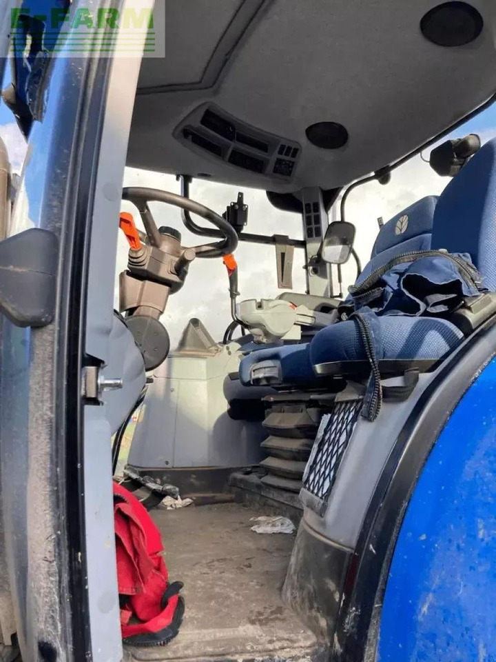 New Holland t7.210 rc s5 - Traktor: gambar 5 New Holland t7.210 rc s5 - Traktor: gambar 5