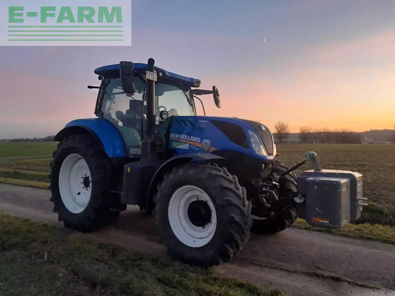 New Holland t7.210ac - Traktor: gambar 2 New Holland t7.210ac - Traktor: gambar 2