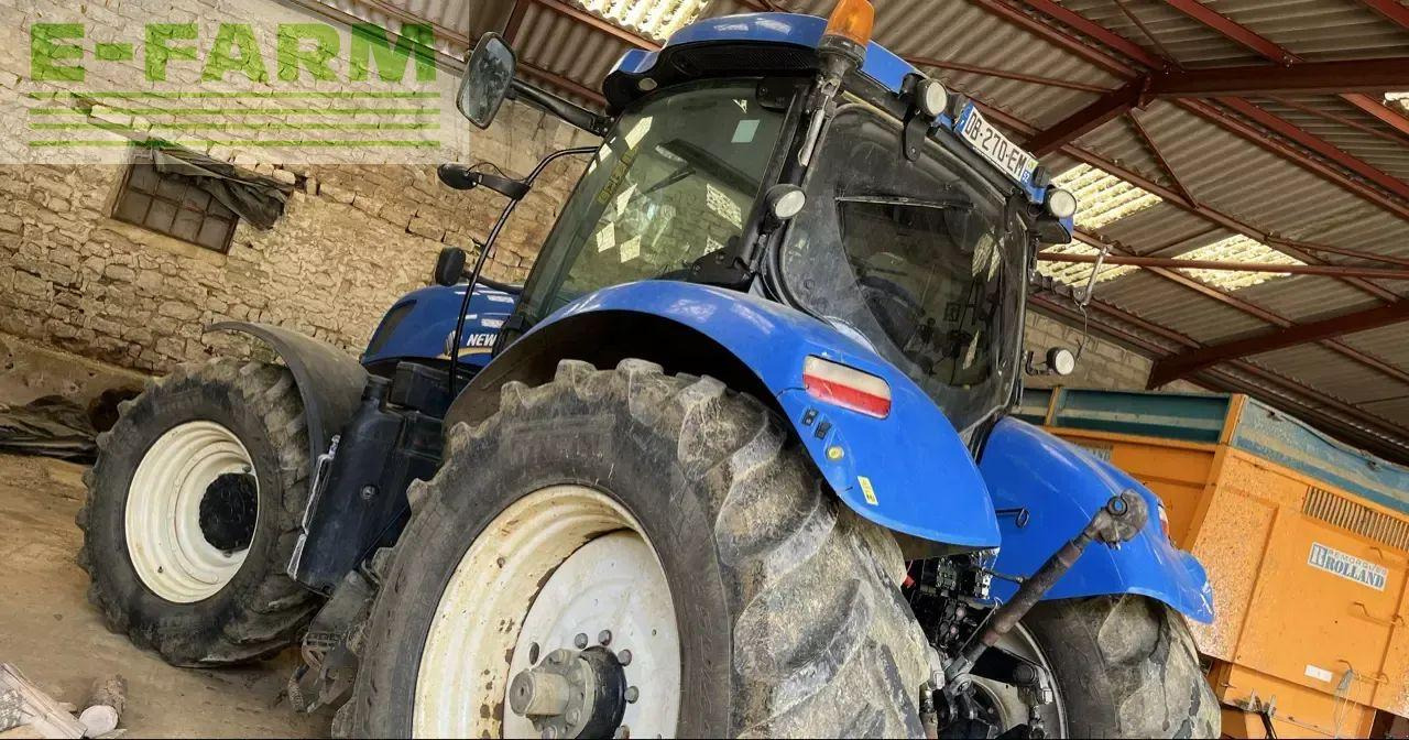 New Holland t7.220 sw - Traktor: gambar 3 New Holland t7.220 sw - Traktor: gambar 3
