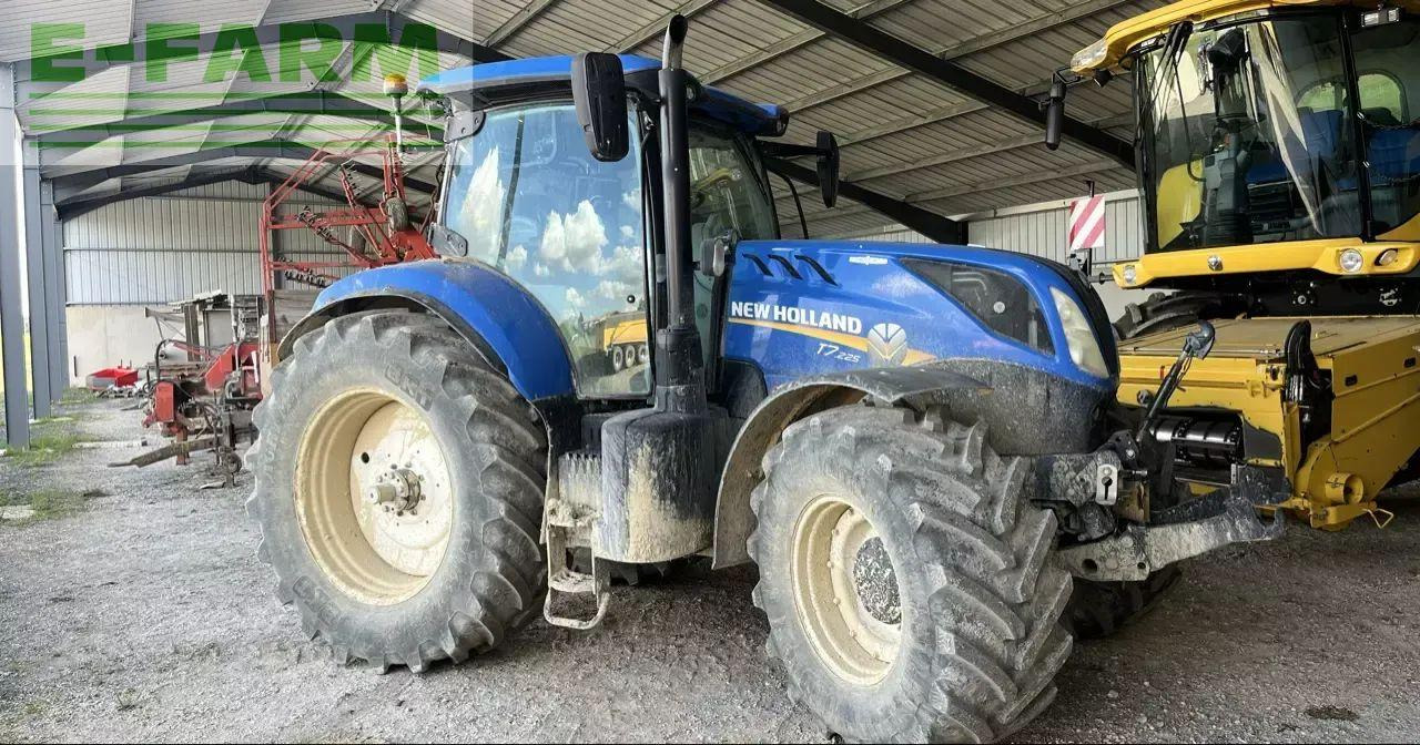 New Holland t7.225 ac n°1 - Traktor: gambar 1 New Holland t7.225 ac n°1 - Traktor: gambar 1