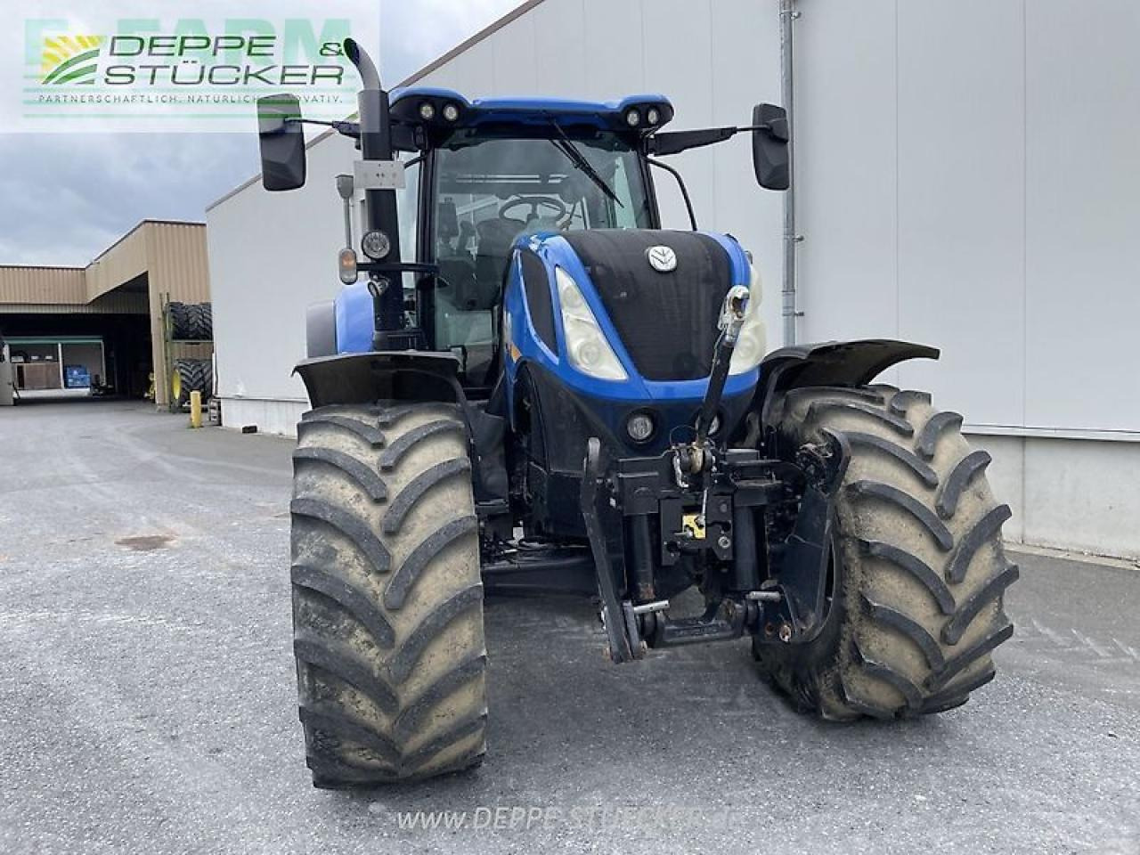New Holland t7.230 - Traktor: gambar 3 New Holland t7.230 - Traktor: gambar 3
