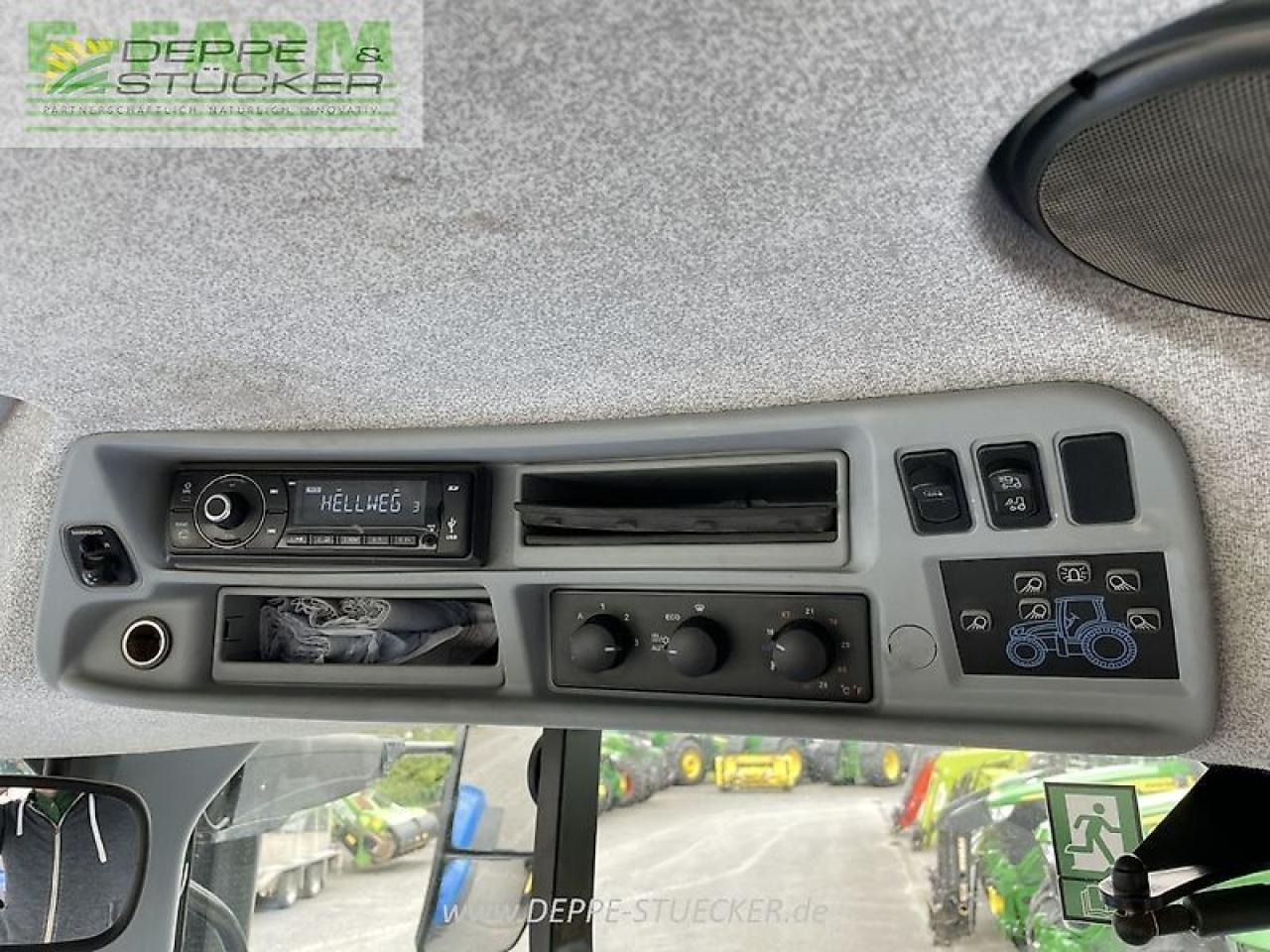 New Holland t7.230 - Traktor: gambar 2 New Holland t7.230 - Traktor: gambar 2