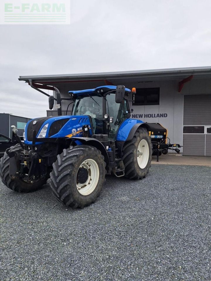New Holland t7.230 ac - Traktor: gambar 1 New Holland t7.230 ac - Traktor: gambar 1