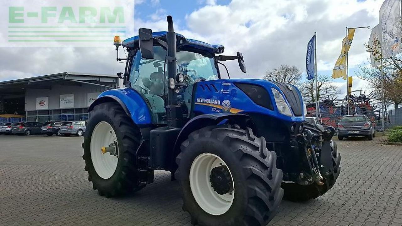 New Holland t7.230 ac - Traktor: gambar 4 New Holland t7.230 ac - Traktor: gambar 4