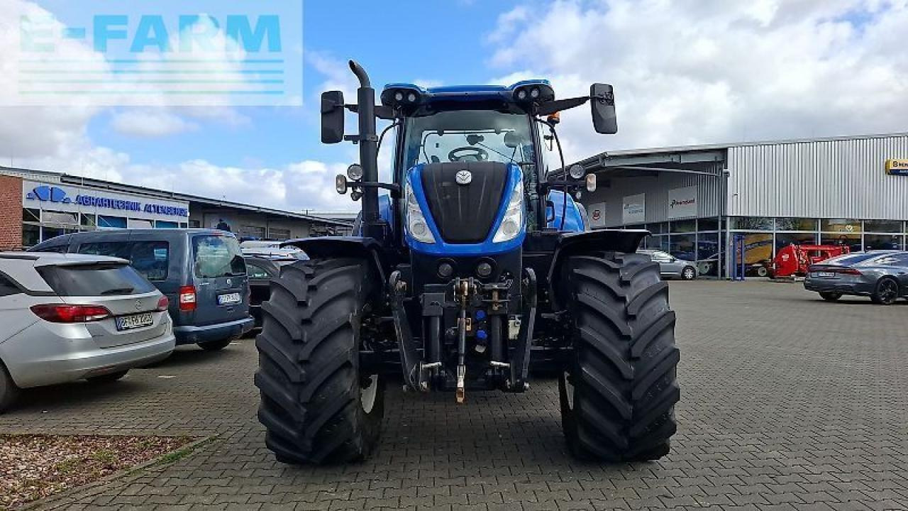 New Holland t7.230 ac - Traktor: gambar 3 New Holland t7.230 ac - Traktor: gambar 3