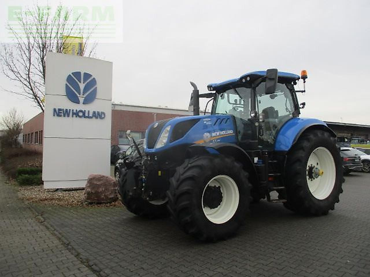 New Holland t7.230 ac - Traktor: gambar 2 New Holland t7.230 ac - Traktor: gambar 2