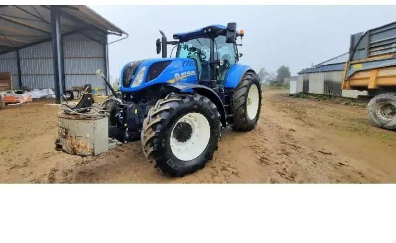 New Holland t7-230pc-sw - Traktor: gambar 2 New Holland t7-230pc-sw - Traktor: gambar 2