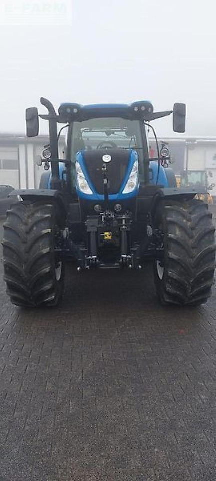New Holland t7.245 ac - Traktor: gambar 5 New Holland t7.245 ac - Traktor: gambar 5