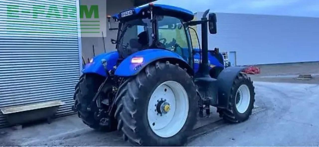 New Holland t7-245 powercommand - Traktor: gambar 3 New Holland t7-245 powercommand - Traktor: gambar 3