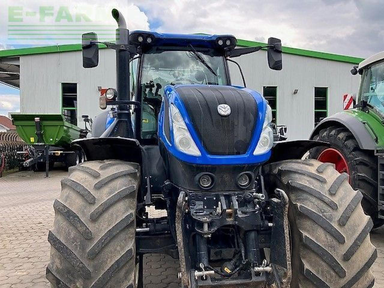 New Holland t7.250 - Traktor: gambar 3 New Holland t7.250 - Traktor: gambar 3