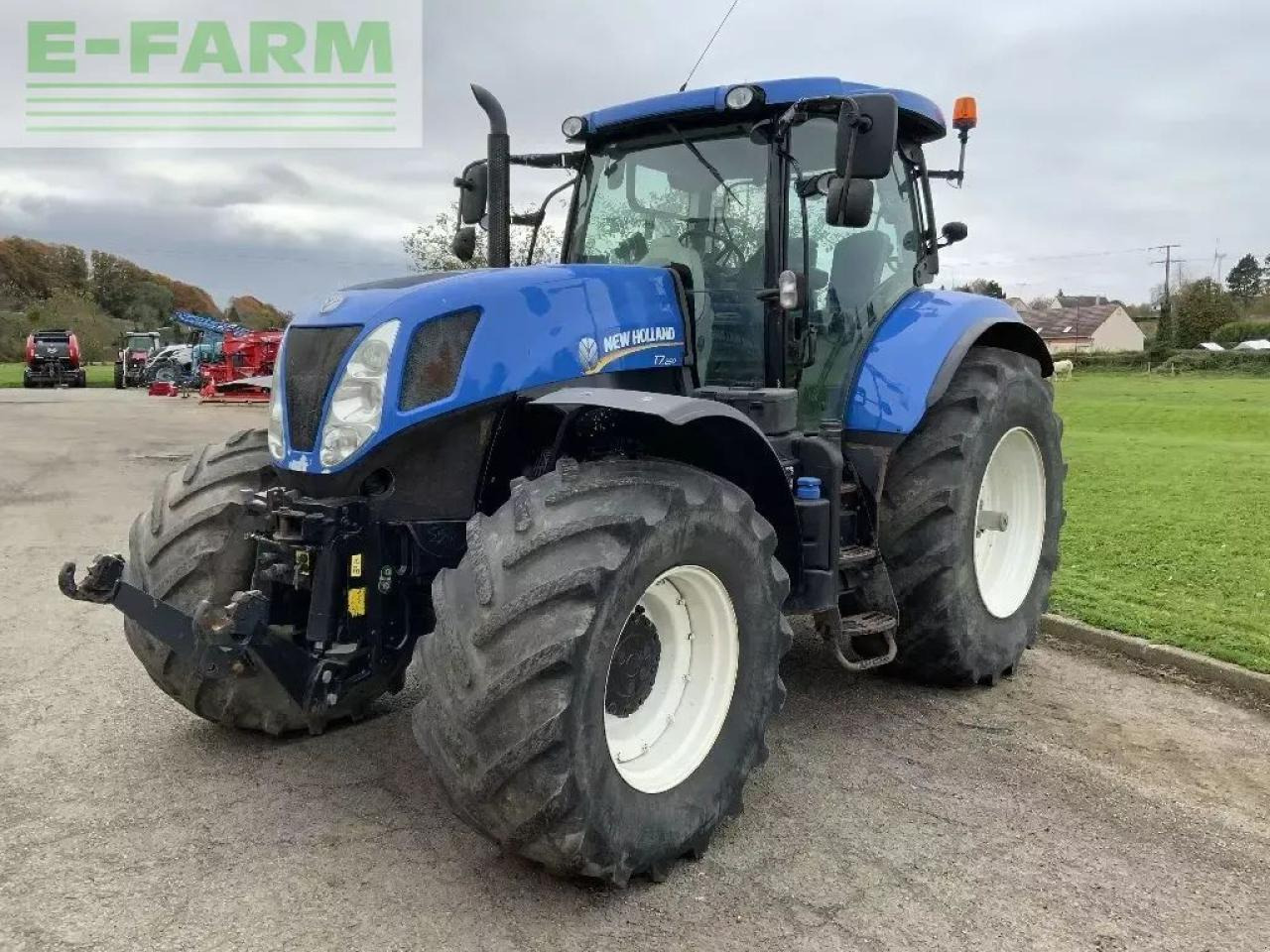 New Holland t7.250 - Traktor: gambar 1 New Holland t7.250 - Traktor: gambar 1