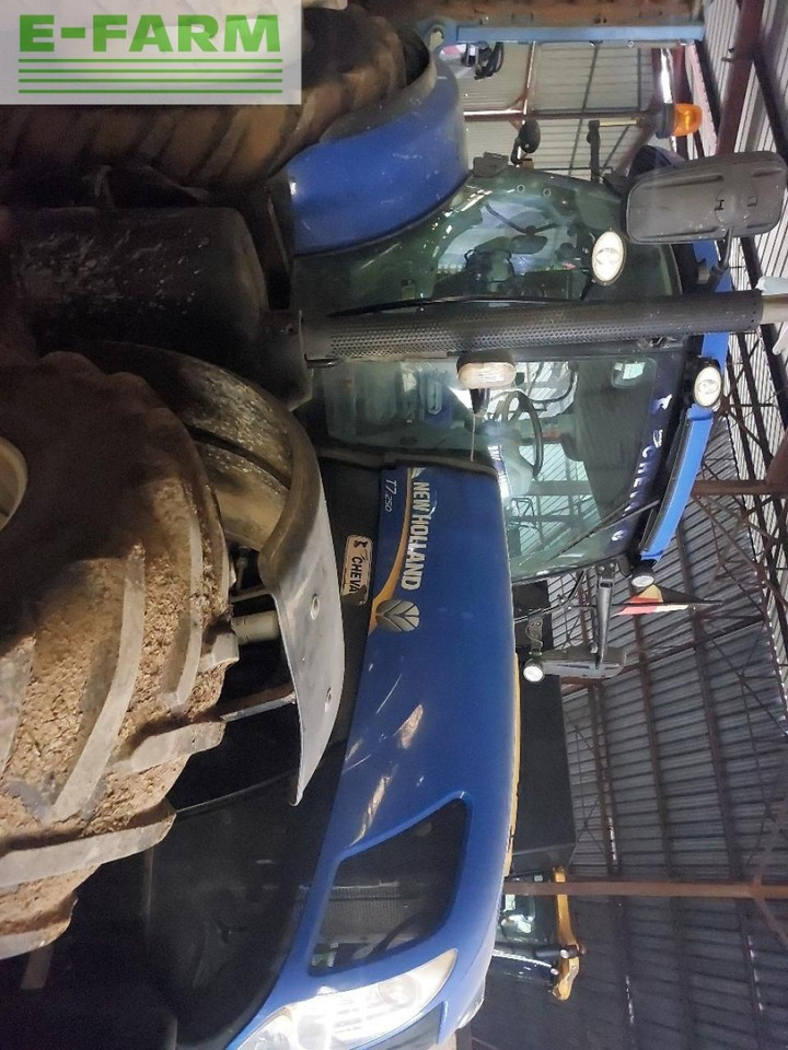 New Holland t7.250 - Traktor: gambar 4 New Holland t7.250 - Traktor: gambar 4