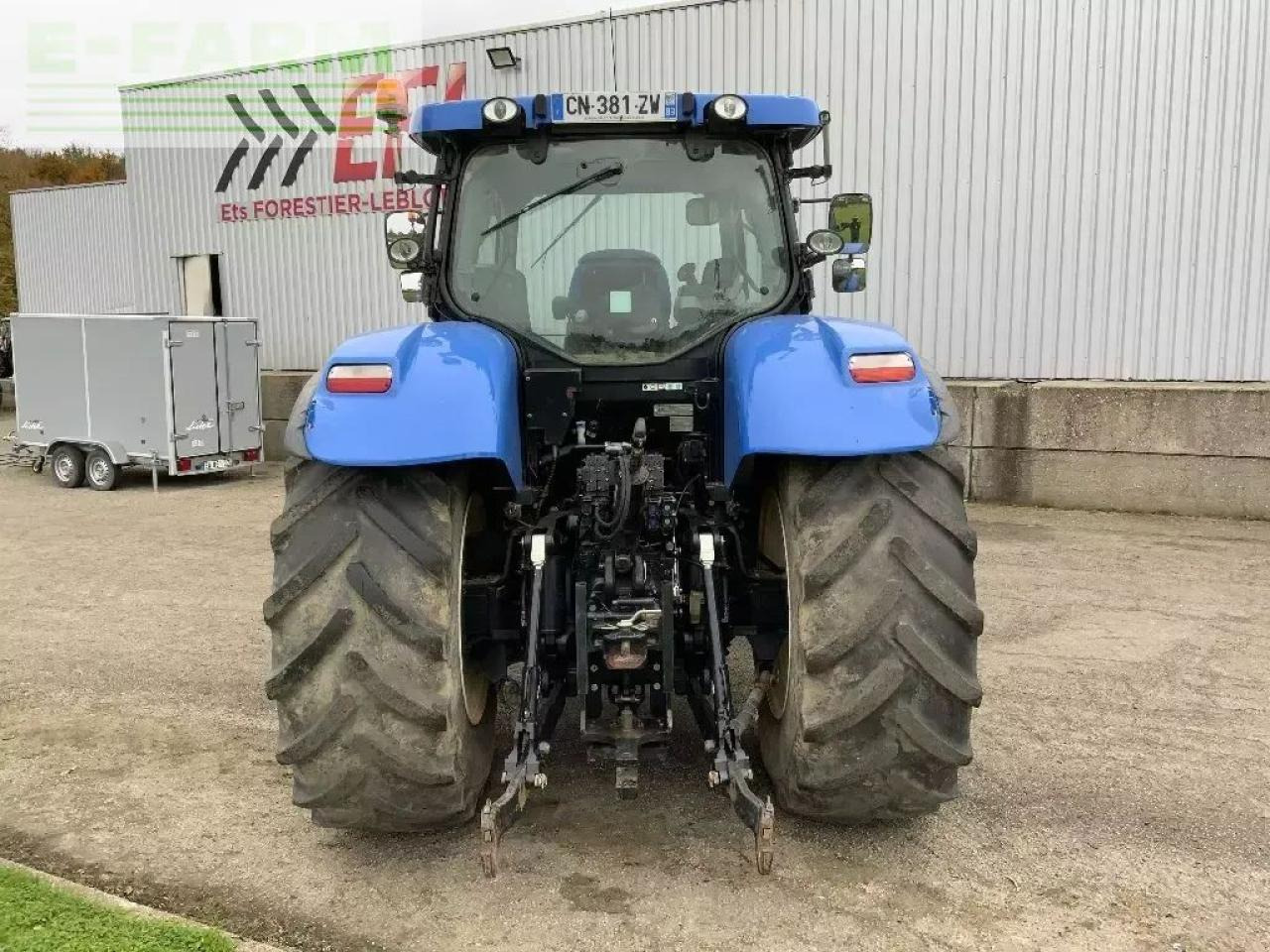 New Holland t7.250 - Traktor: gambar 5 New Holland t7.250 - Traktor: gambar 5
