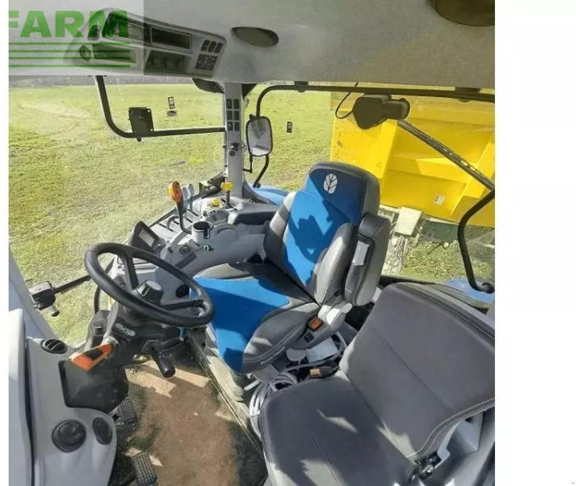 New Holland t7.260 - Traktor: gambar 5 New Holland t7.260 - Traktor: gambar 5