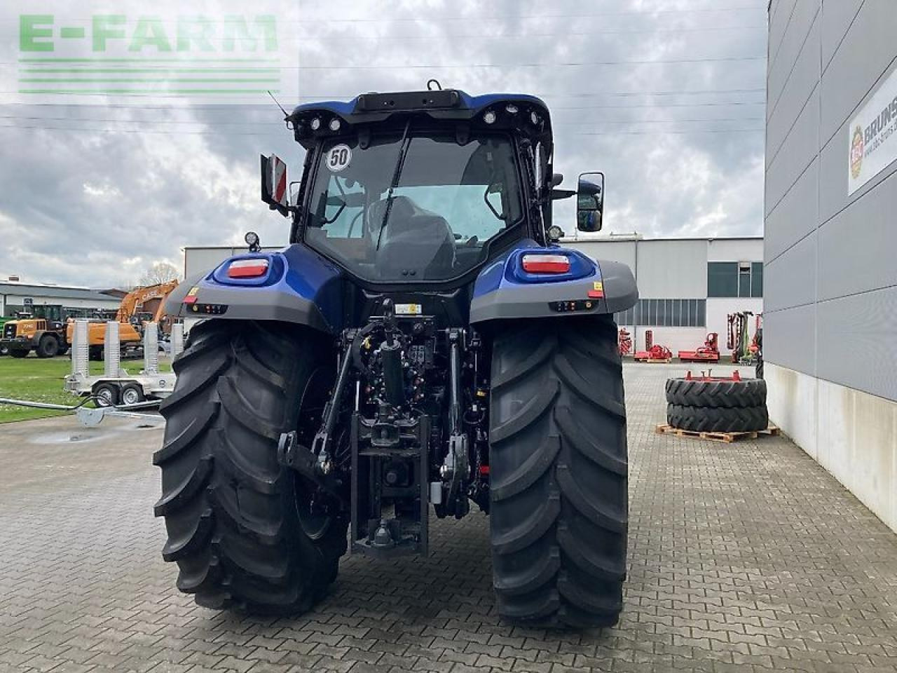 New Holland t7.270 autocommand new gen - Traktor: gambar 3 New Holland t7.270 autocommand new gen - Traktor: gambar 3