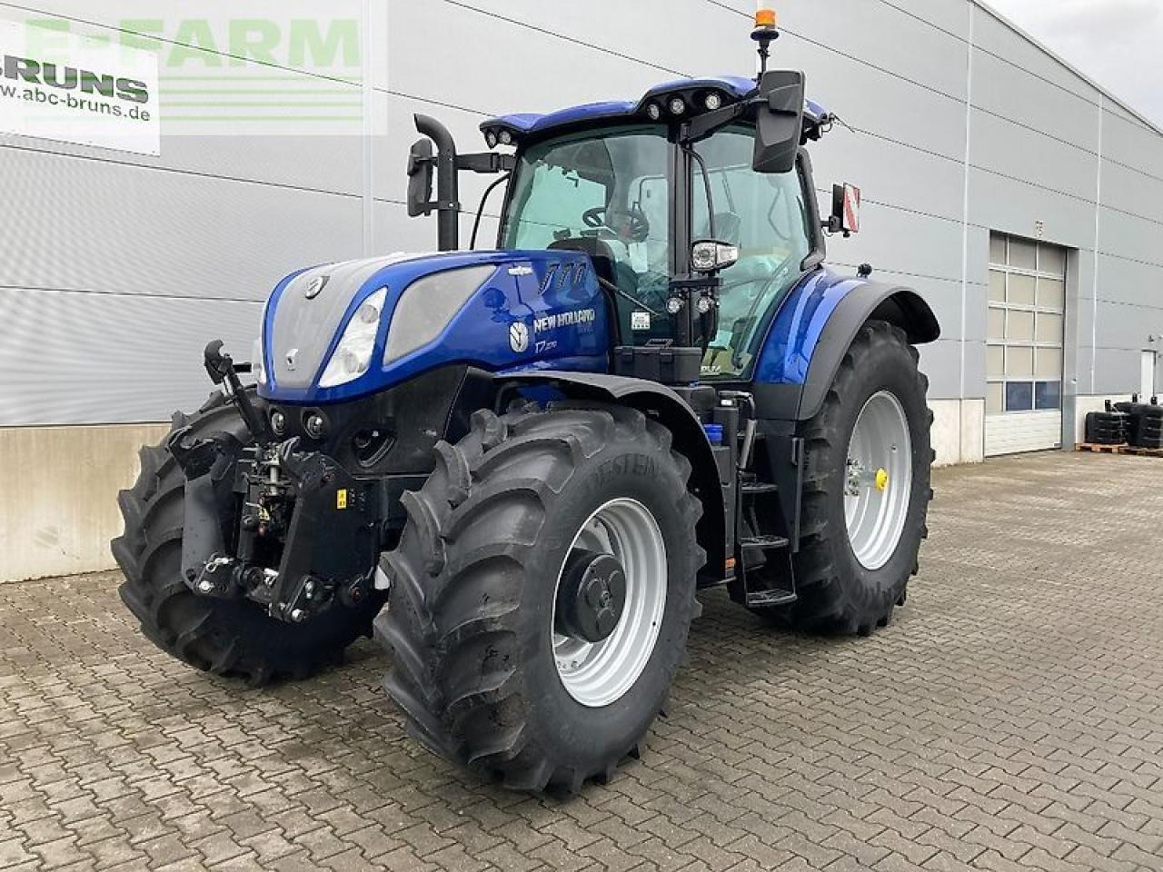 New Holland t7.270 autocommand new gen - Traktor: gambar 5 New Holland t7.270 autocommand new gen - Traktor: gambar 5