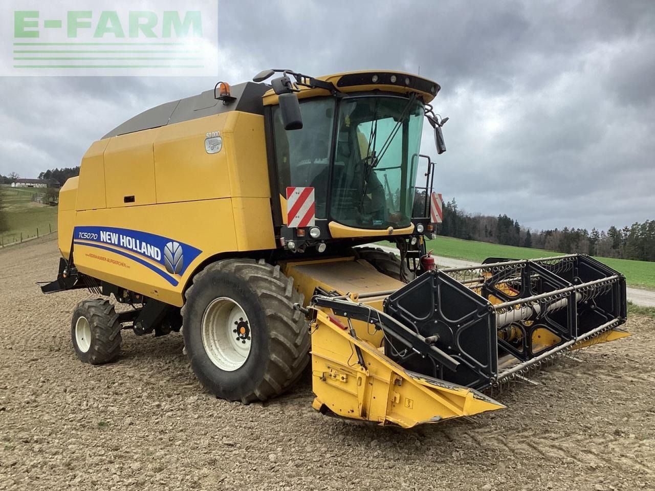 New Holland tc 5070 - Pemanen gabungan: gambar 2 New Holland tc 5070 - Pemanen gabungan: gambar 2