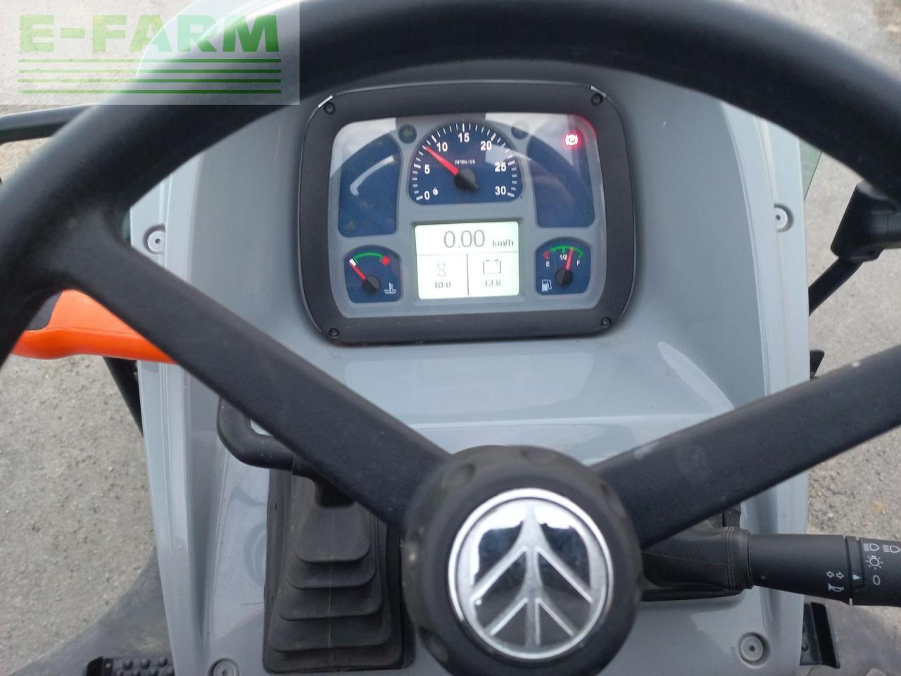 New Holland td3.50 - Traktor: gambar 5 New Holland td3.50 - Traktor: gambar 5