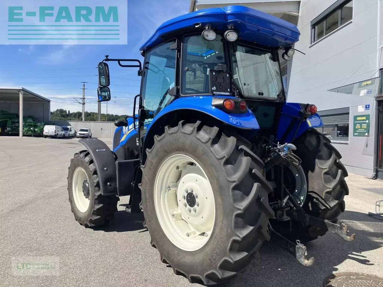 New Holland td5.85 - Traktor: gambar 4 New Holland td5.85 - Traktor: gambar 4