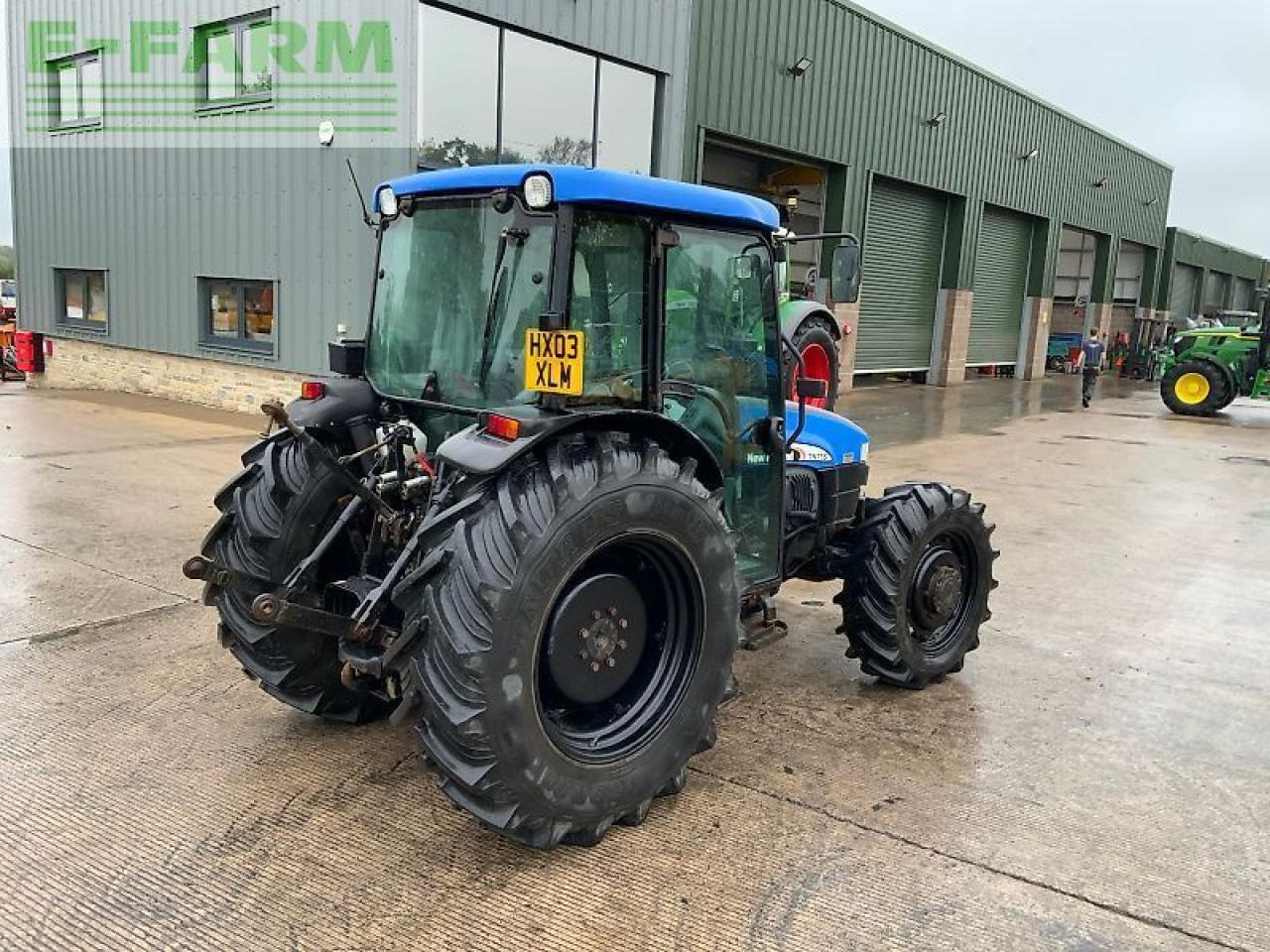 New Holland tn75s super steer tractor (st24490) S - Traktor: gambar 3 New Holland tn75s super steer tractor (st24490) S - Traktor: gambar 3