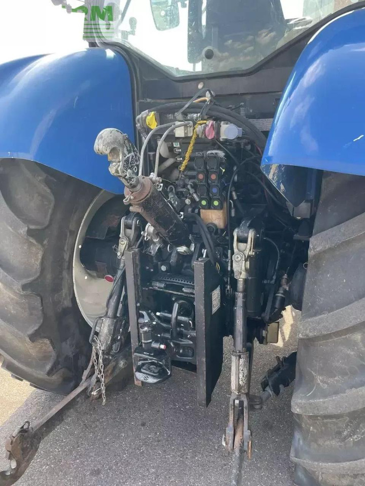New Holland ts135a ( t6070) - Traktor: gambar 3 New Holland ts135a ( t6070) - Traktor: gambar 3