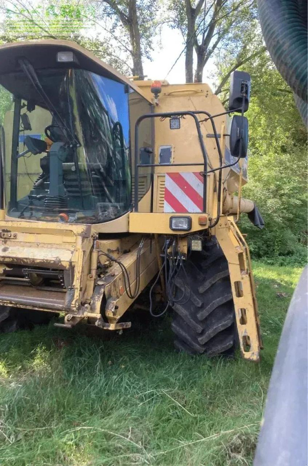 New Holland tx66 sl - Pemanen gabungan: gambar 1 New Holland tx66 sl - Pemanen gabungan: gambar 1