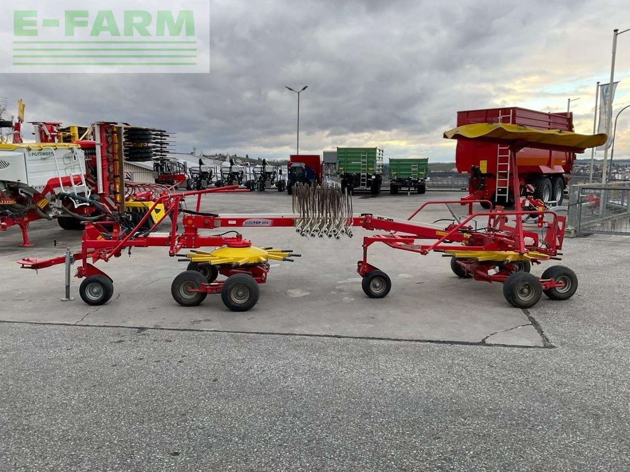 Pöttinger Top 611 - Tedder/ Menyapu: gambar 2 Pöttinger Top 611 - Tedder/ Menyapu: gambar 2