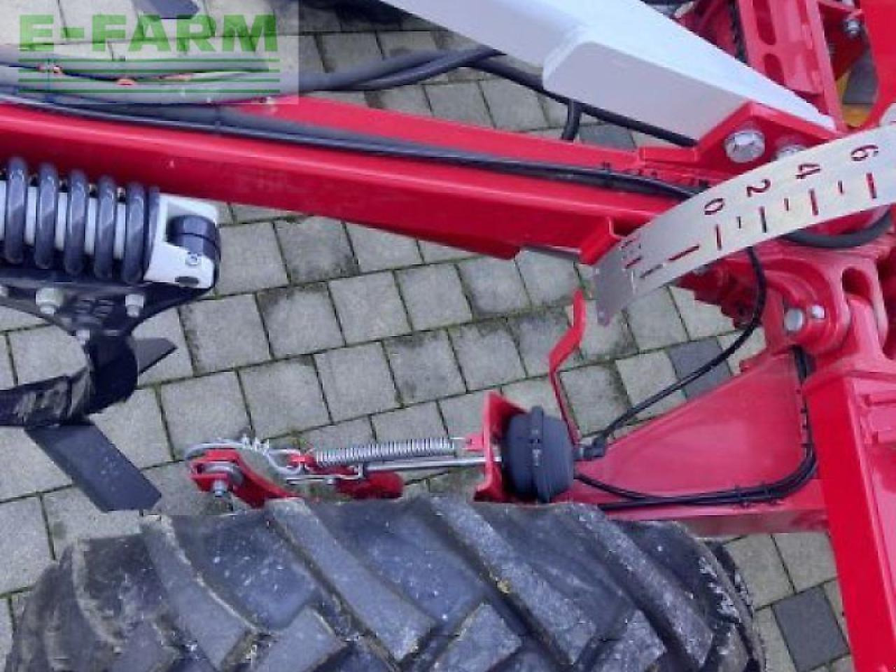 Pöttinger terria 4040 - Petani: gambar 4 Pöttinger terria 4040 - Petani: gambar 4
